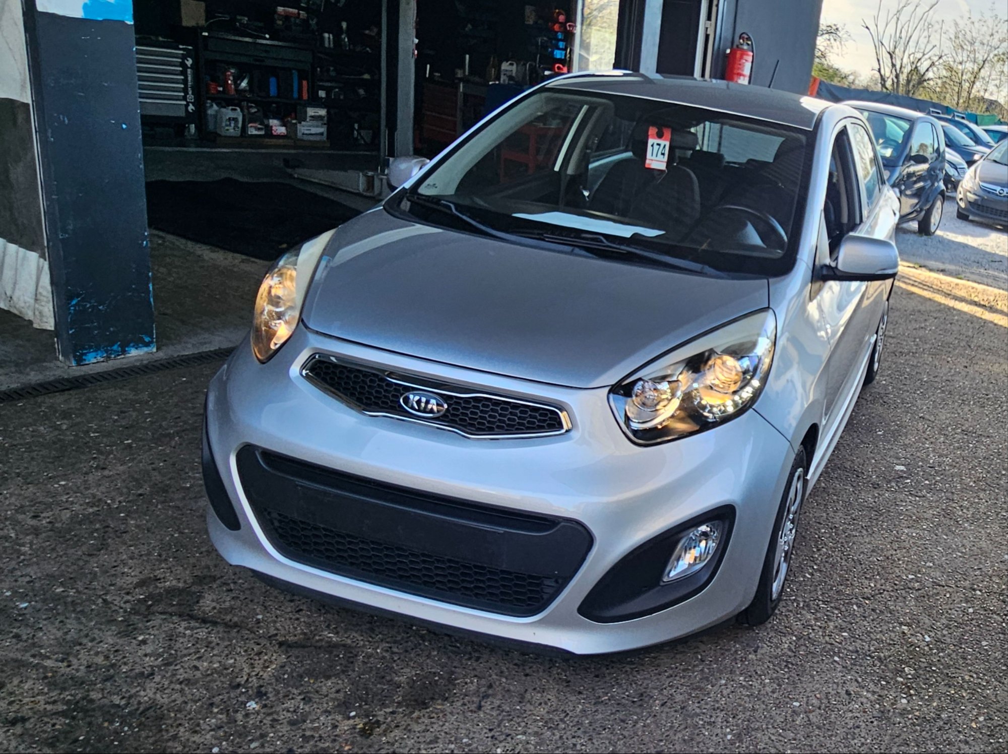 Kia Picanto 1.2i Fusion - Petrol - Automatic - 85 hp - 58.955 km