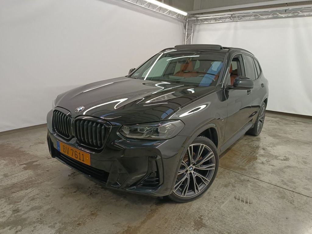 2021 BMW X3   