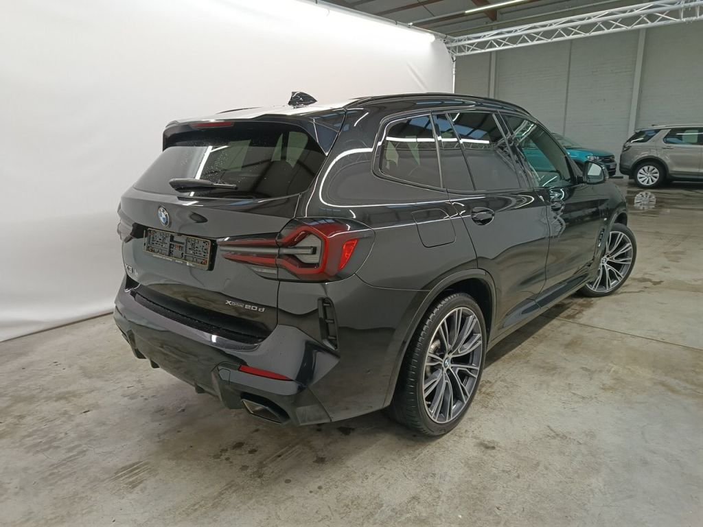 2021 BMW X3   