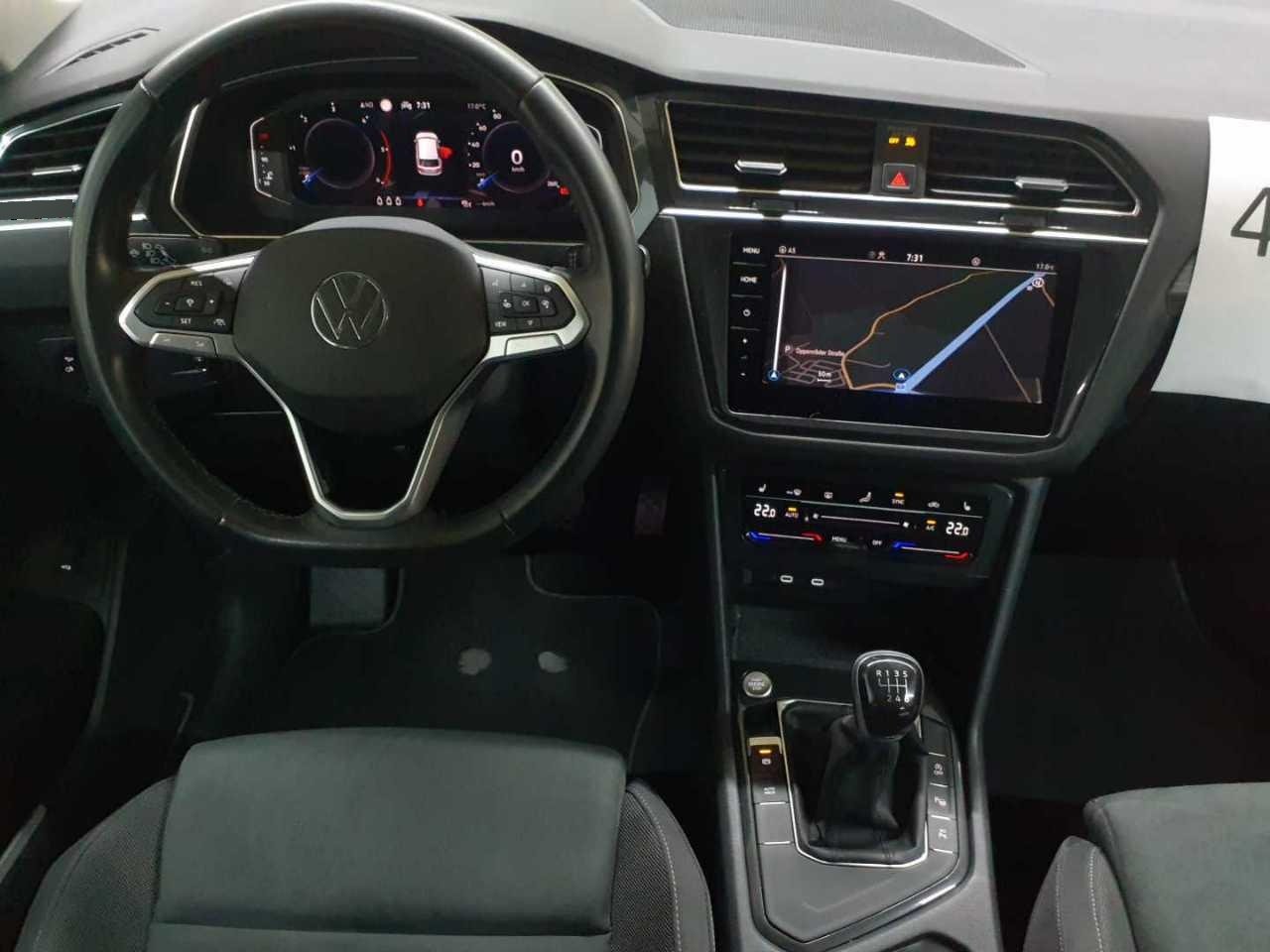 2022 Volkswagen Tiguan   