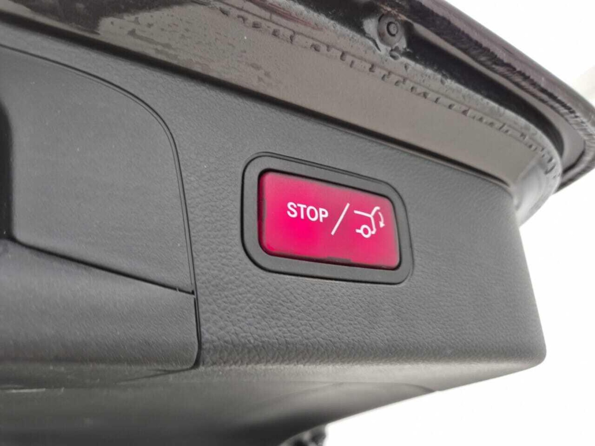 2019 Mercedes-Benz GLC   AWD