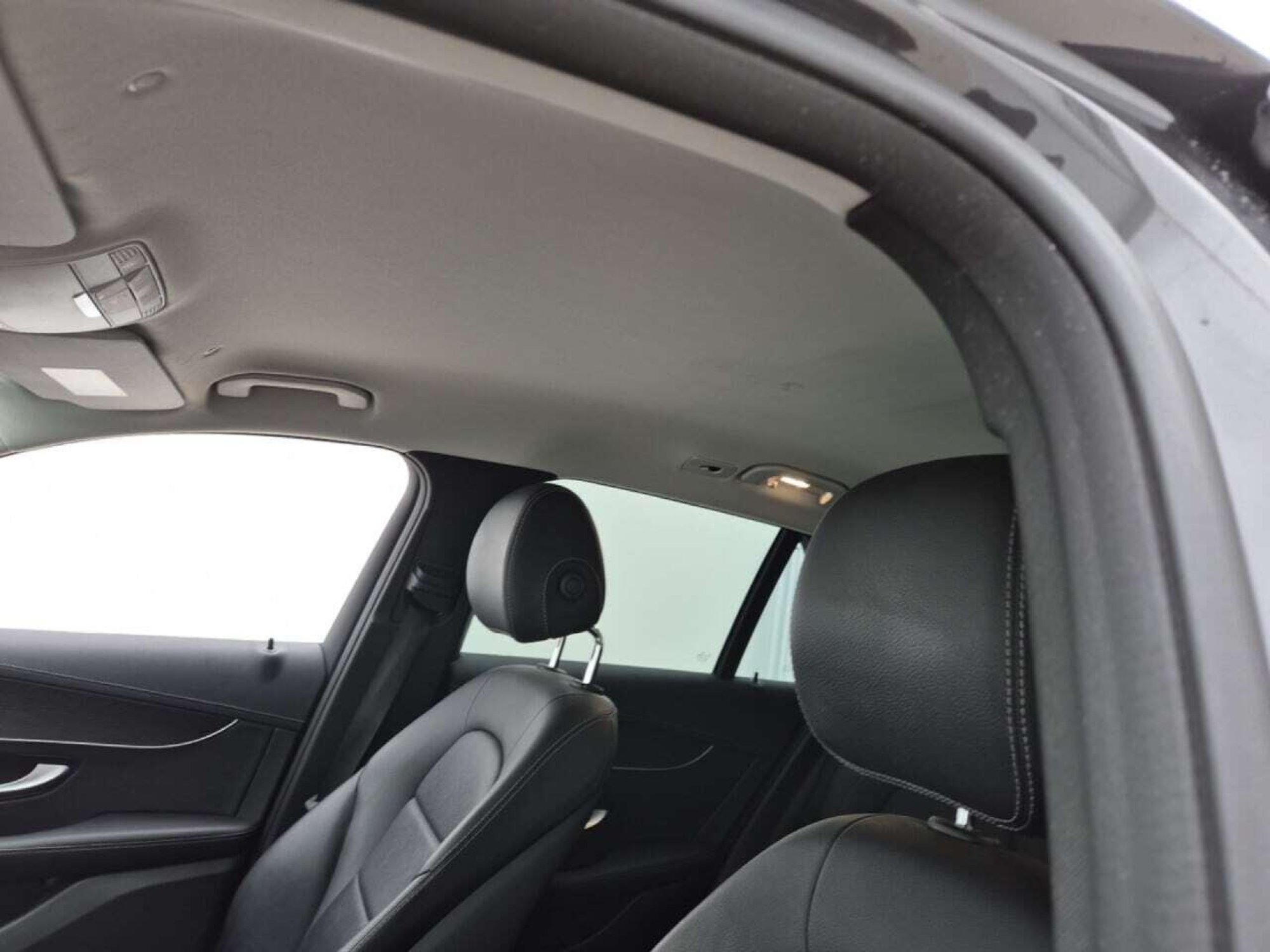 2019 Mercedes-Benz GLC   AWD