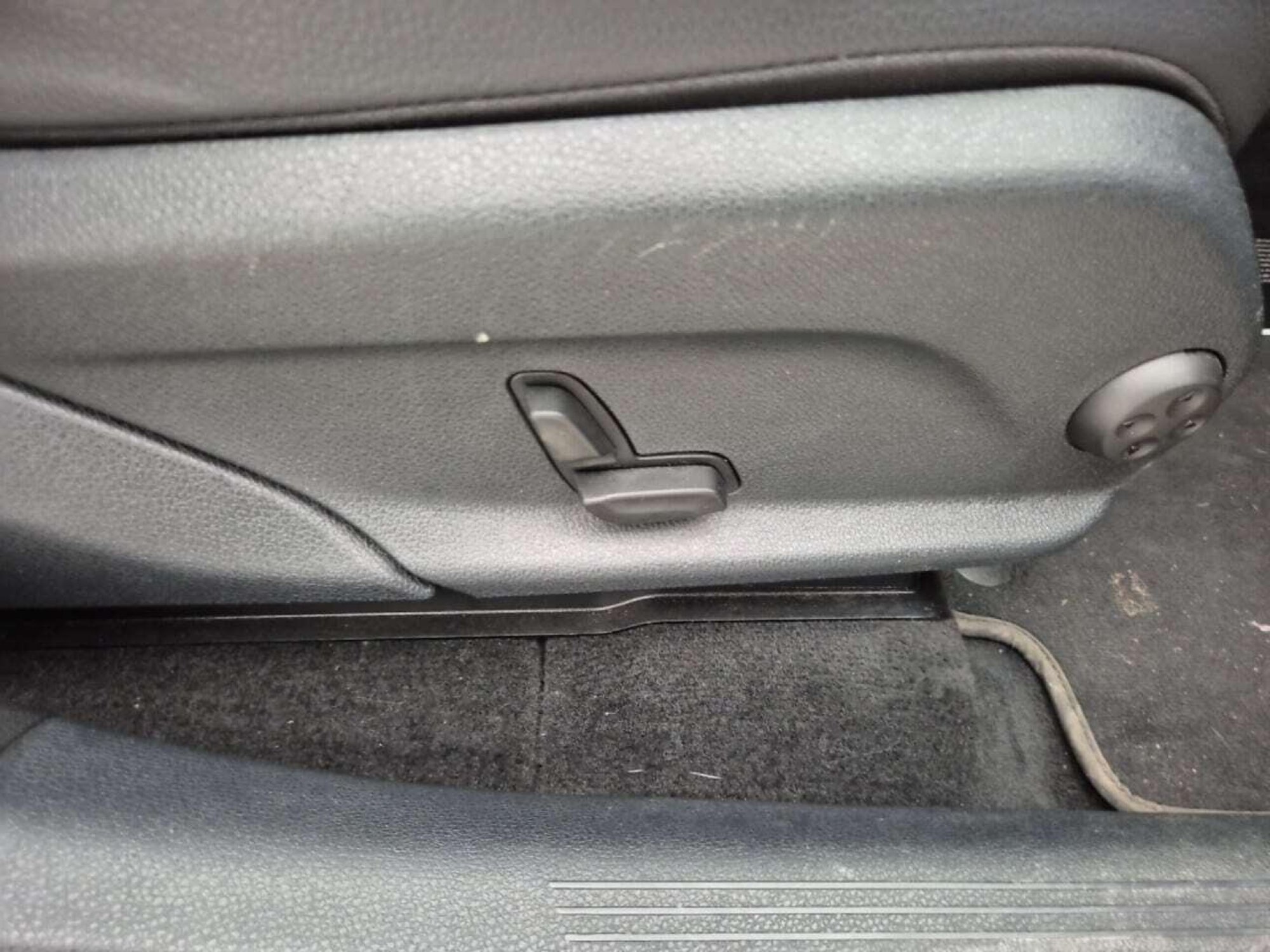 2019 Mercedes-Benz GLC   AWD