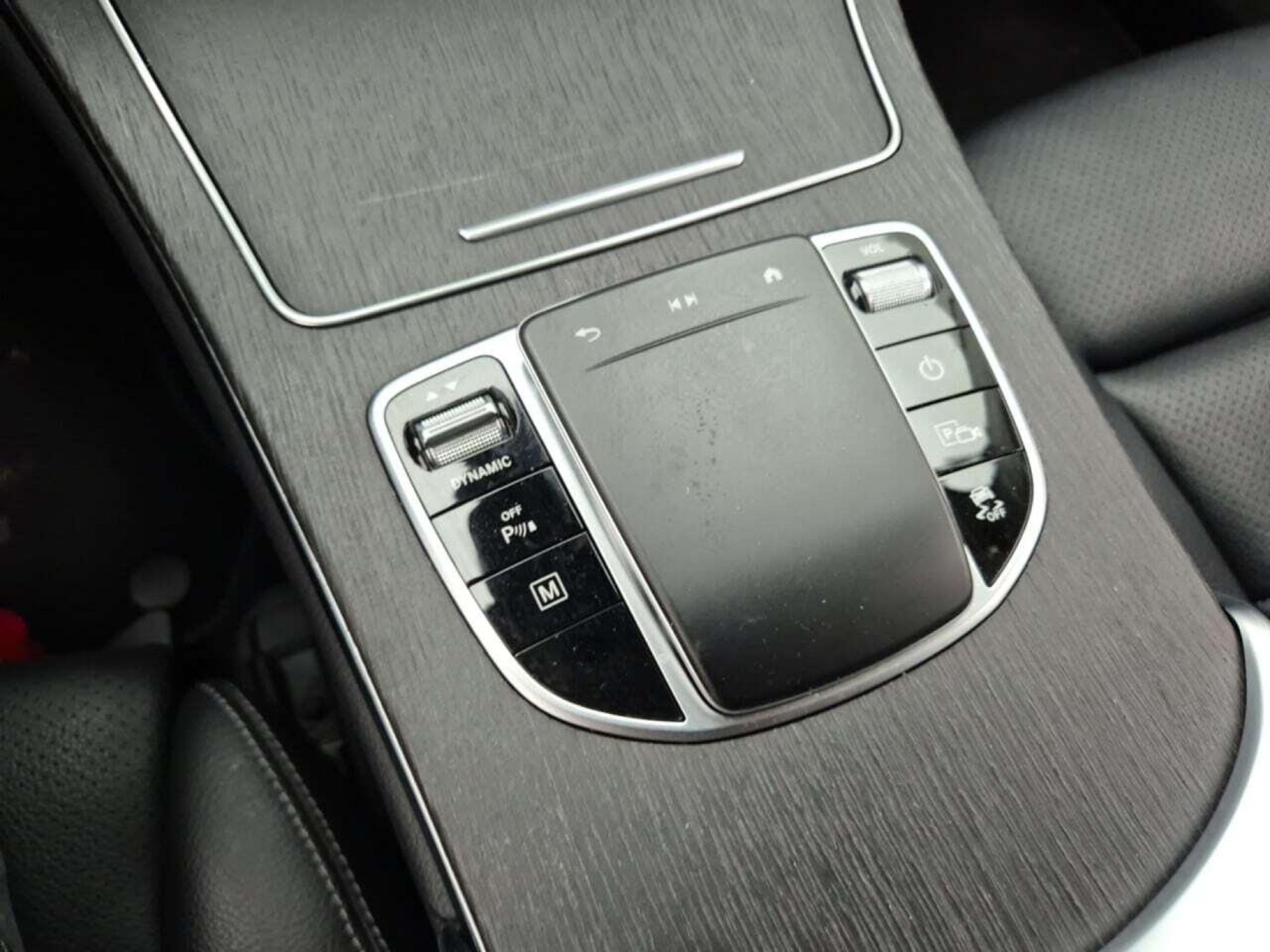 2019 Mercedes-Benz GLC   AWD