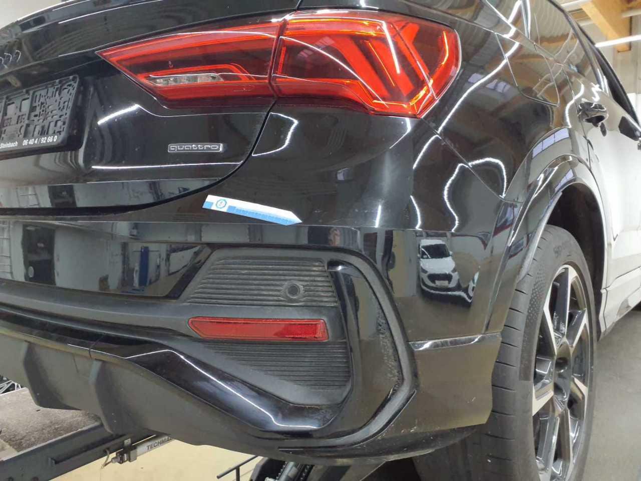 Audi Q3 Sportback 40 TFSI S Line - Quattro - Petrol - Automatic - 190 hp - 57.305 km