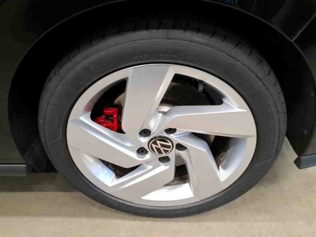 2024 Volkswagen Golf   