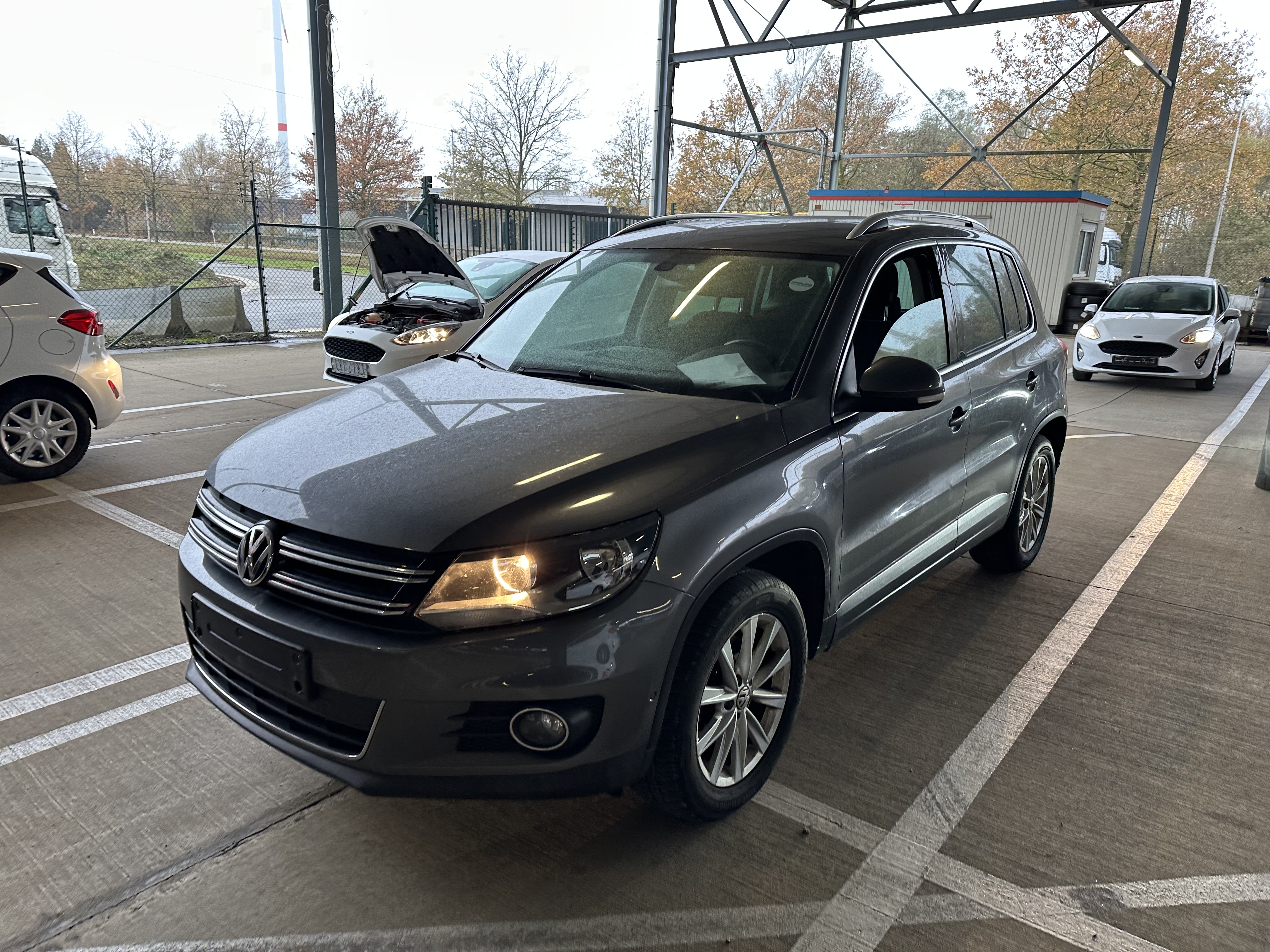 Volkswagen Tiguan 2.0 TDI Sport & Style - Diesel - Automatic - 140 hp - 312.188 km