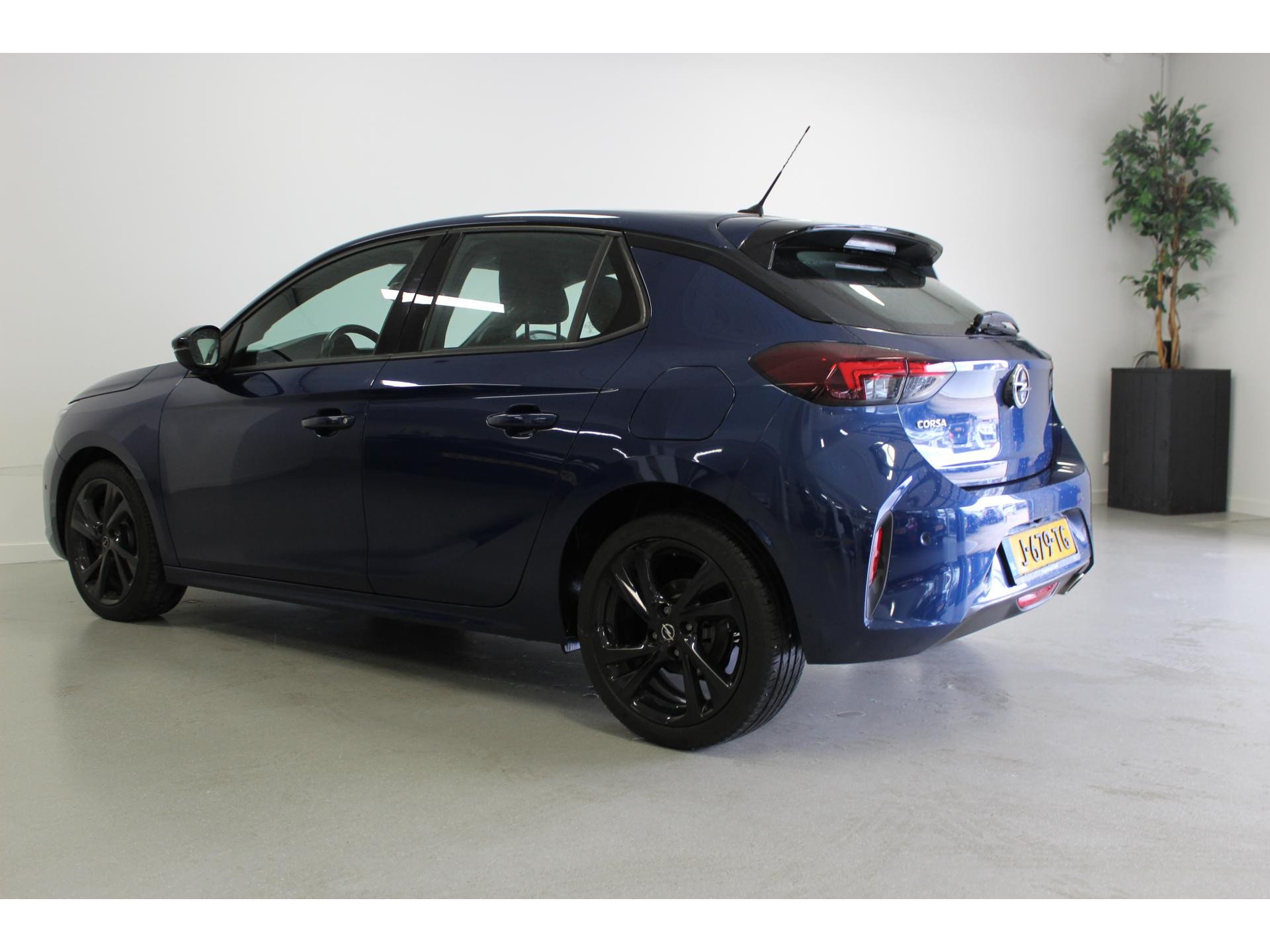Opel Corsa 1.5 GS - Diesel - Manual - 102 hp - 115.567 km