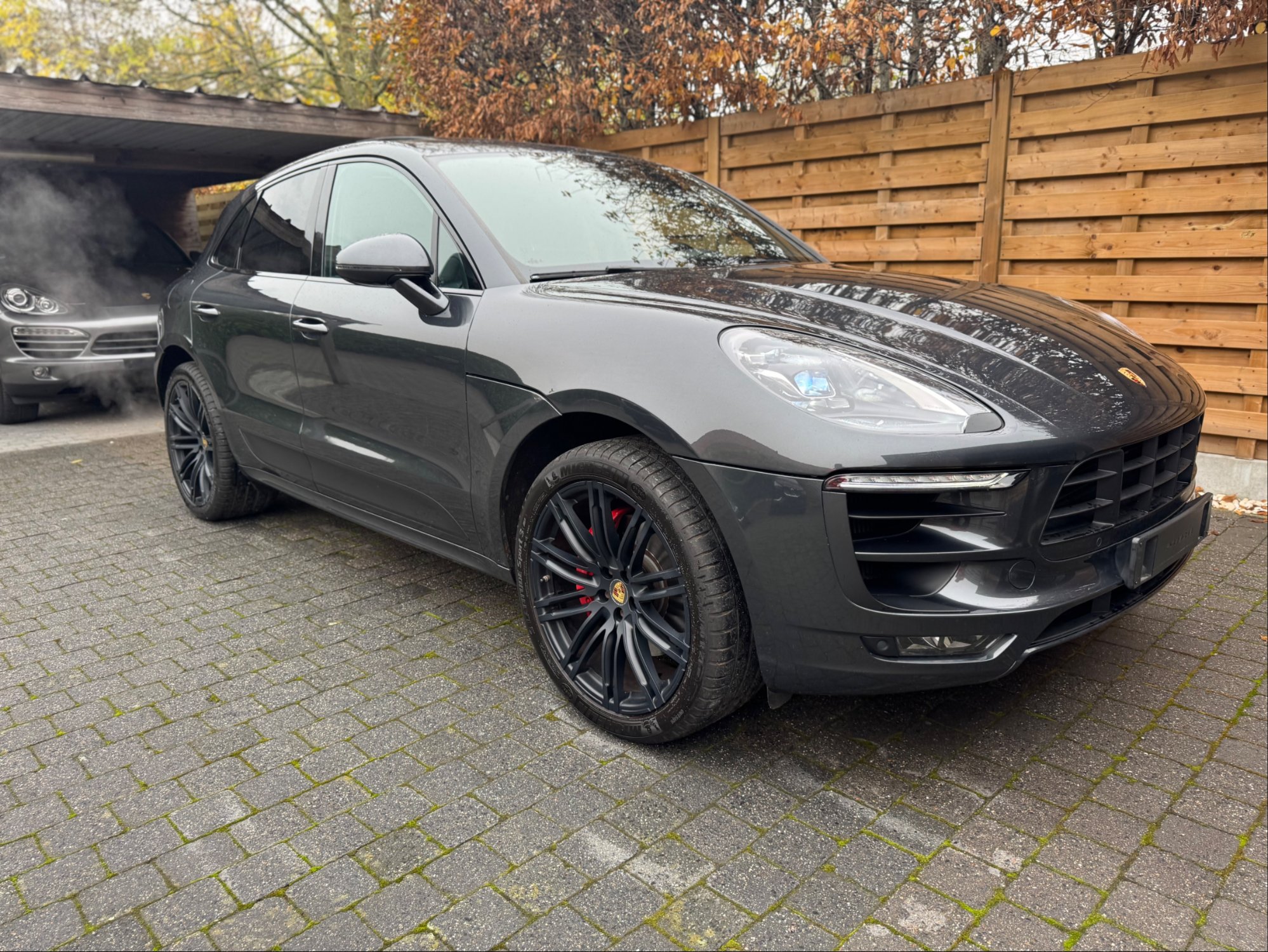 2017 Porsche Macan   