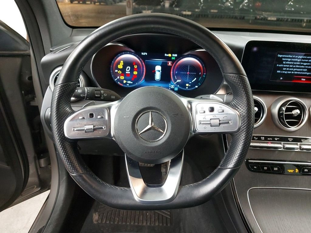 2019 Mercedes-Benz GLC   AWD