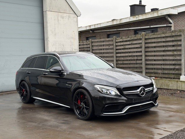 2016 Mercedes-Benz C   