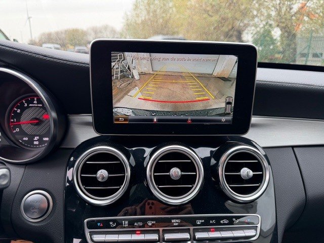 2016 Mercedes-Benz C   