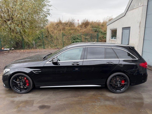 2016 Mercedes-Benz C   