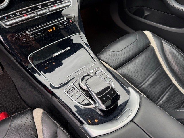 2016 Mercedes-Benz C   