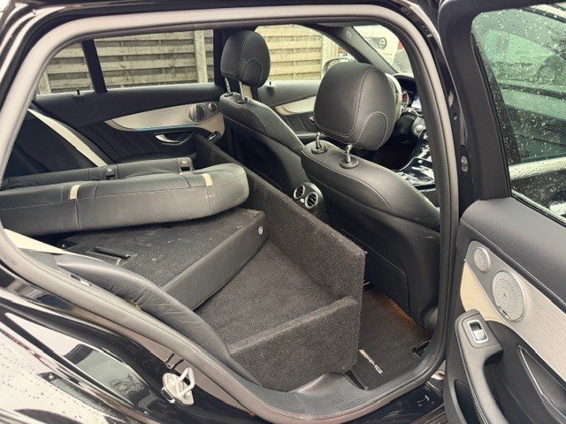 2016 Mercedes-Benz C   