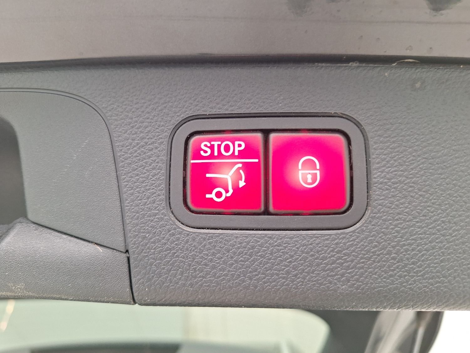 2019 Mercedes-Benz GLC   AWD