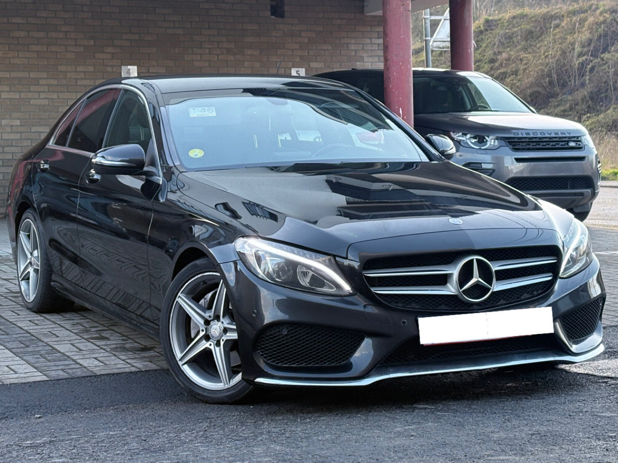 Mercedes-Benz C 200 AMG Line - Diesel - Automatic - 136 hp - 153.646 km AMG Line