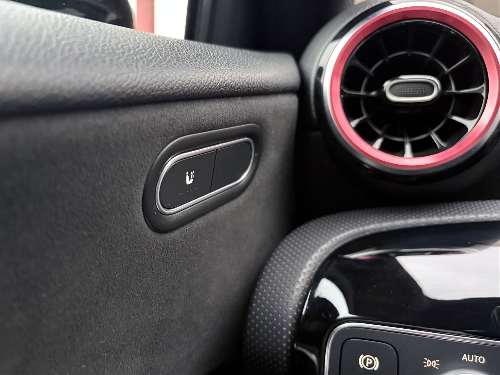 2019 Mercedes-Benz A   