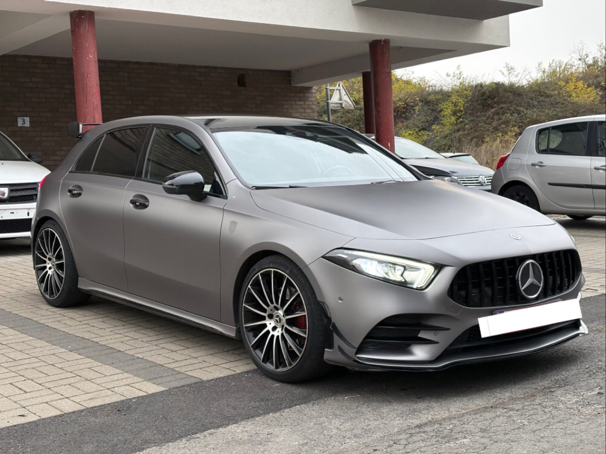 2019 Mercedes-Benz A   