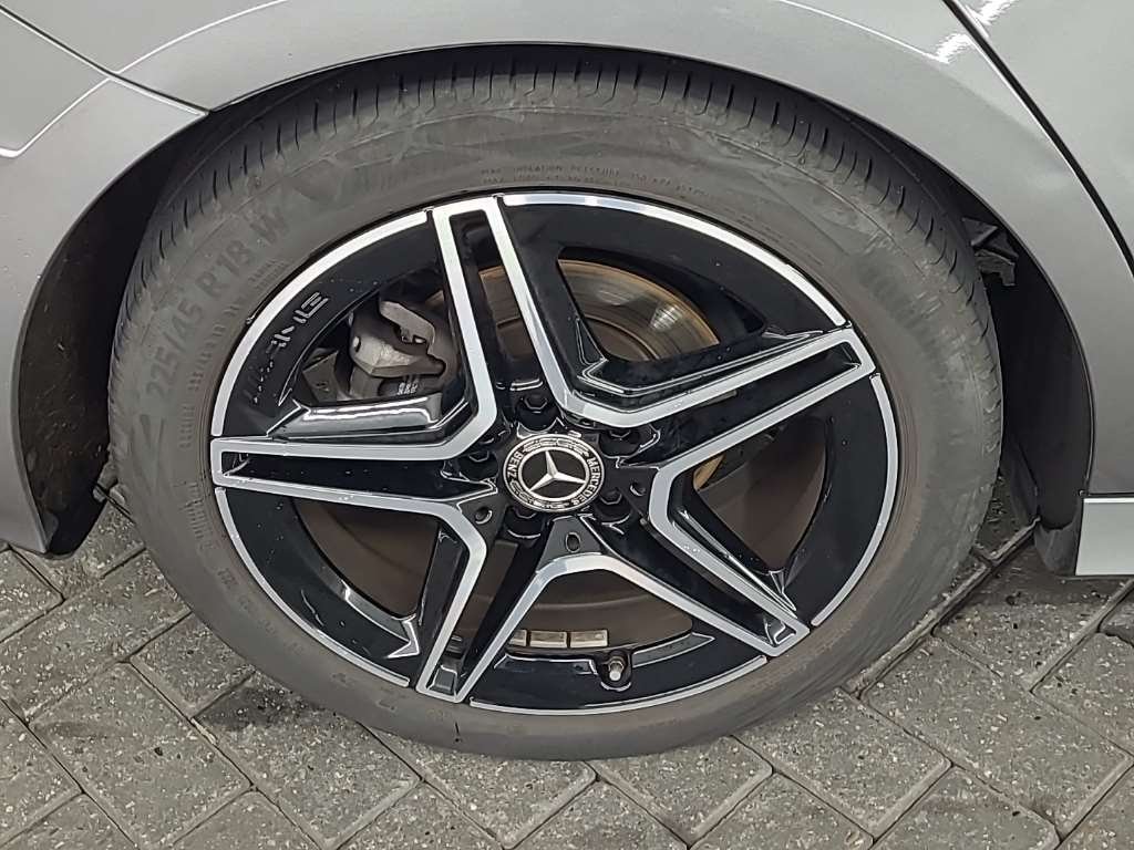 2023 Mercedes-Benz A   