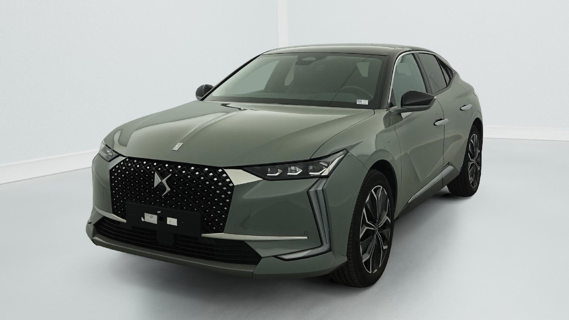 DS 4 1.2 Rivoli - Petrol - Automatic - 131 hp - 19.400 km