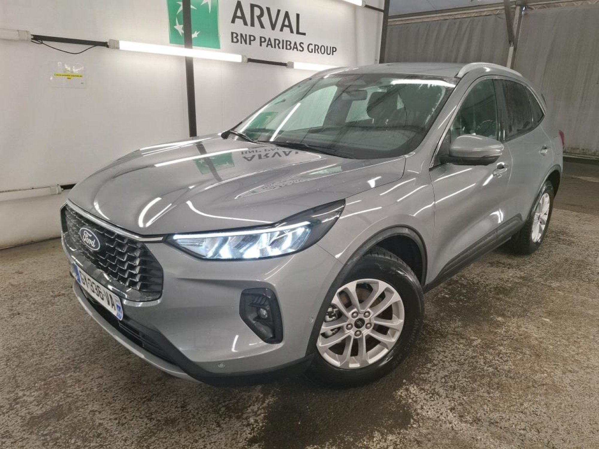 Ford Kuga 2.5 Titanium - Hybrid - Automatic - 152 hp - 22.758 km