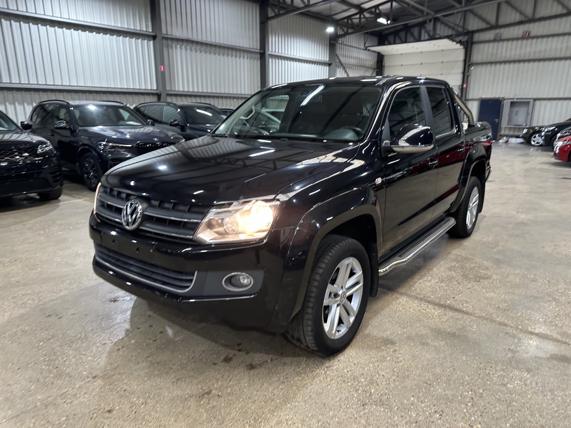Volkswagen Amarok 2.0 TDI Highline - Diesel - Automatic - 180 hp - 204.968 km