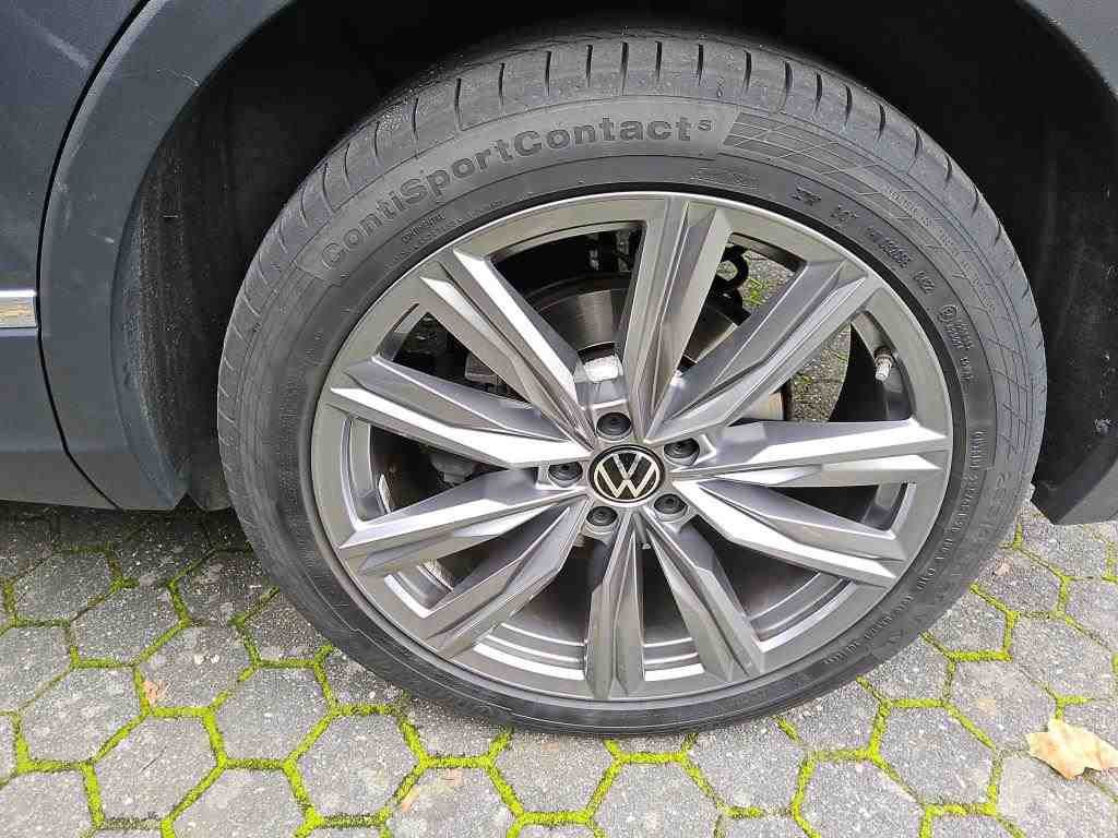 2021 Volkswagen Tiguan   AWD