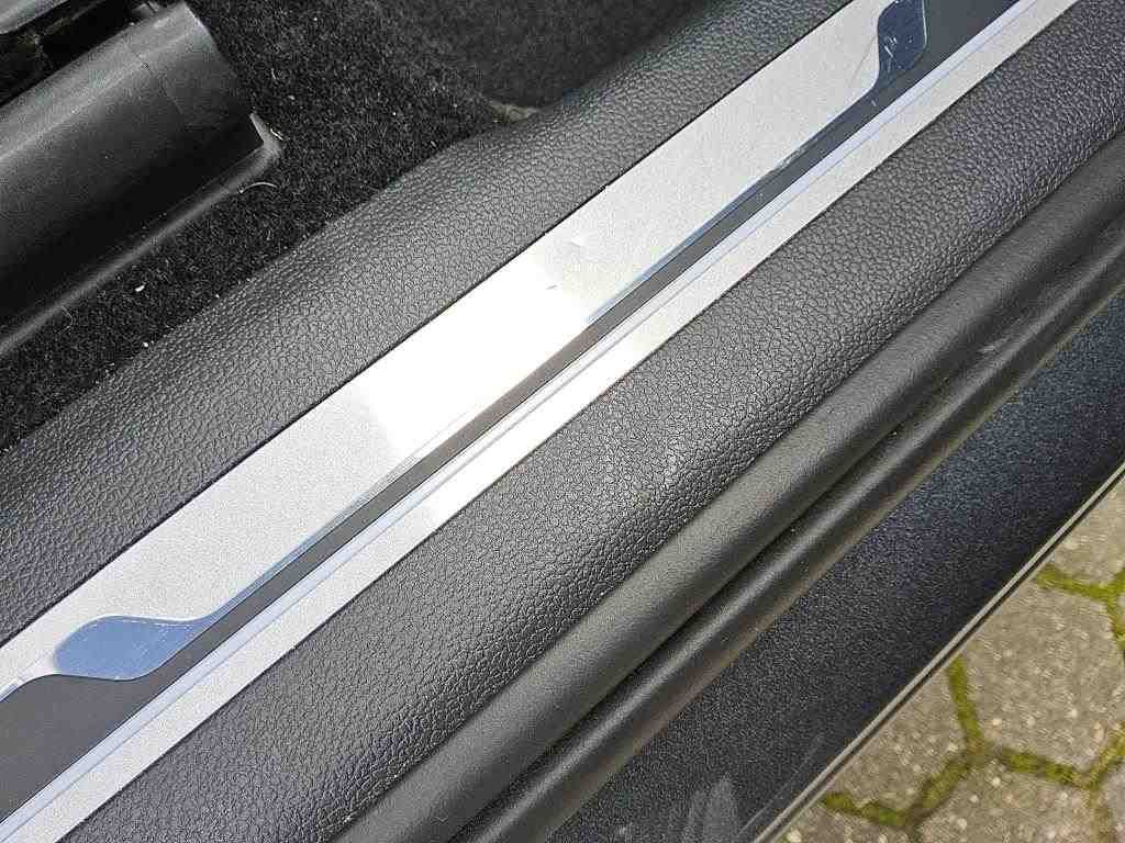 2021 Volkswagen Tiguan   AWD