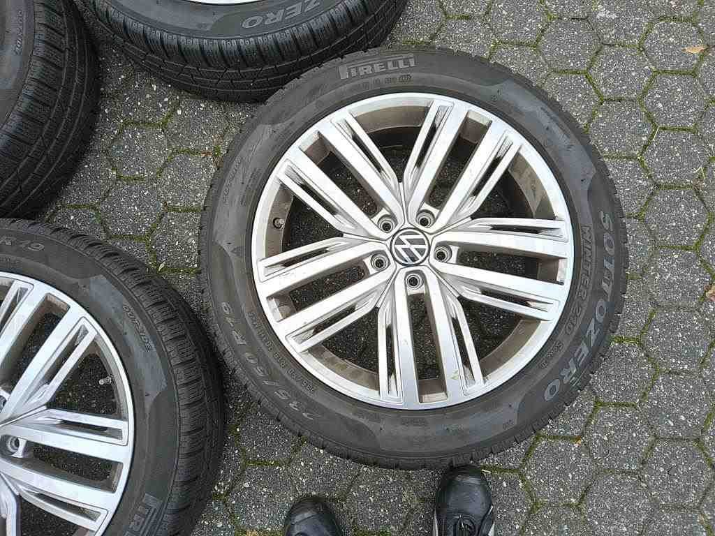 2021 Volkswagen Tiguan   AWD