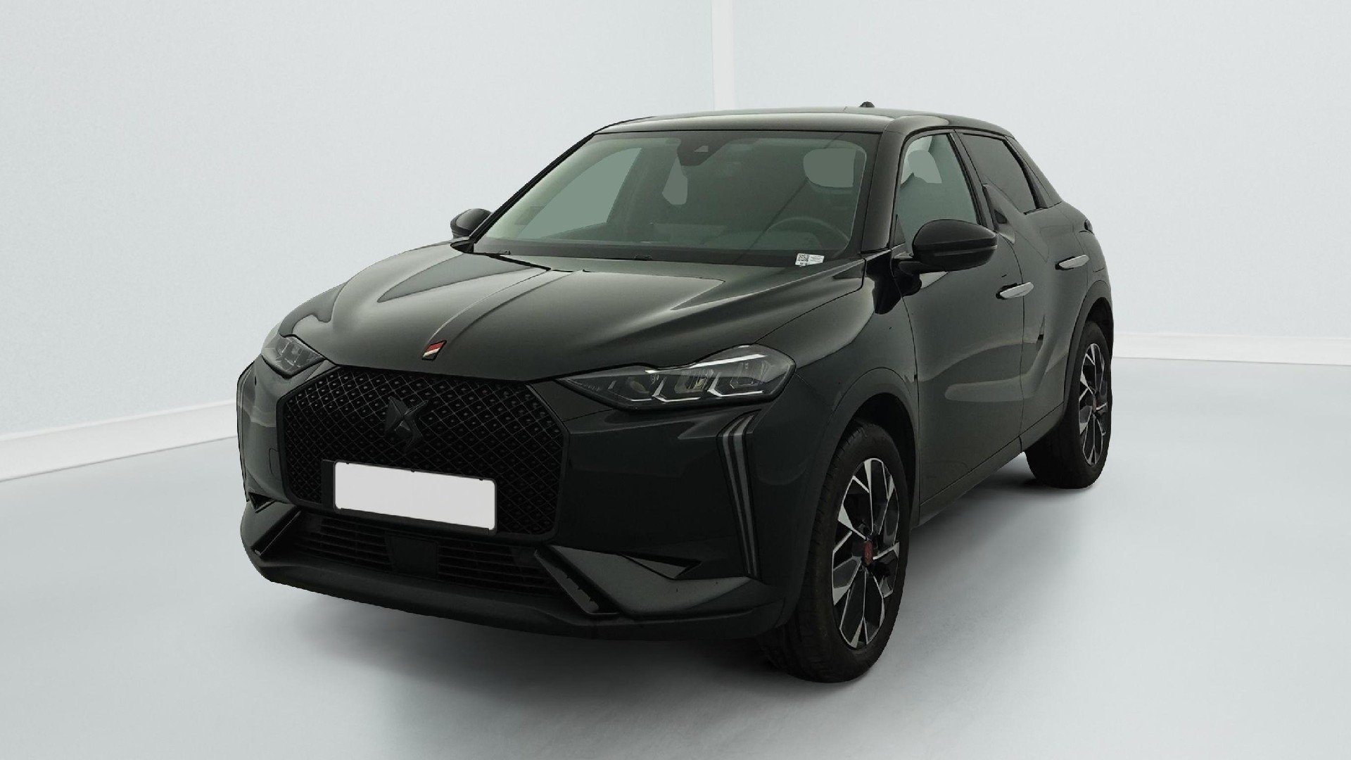 DS 3 Crossback 1.2 Performance Line - Petrol - Automatic - 131 hp - 24.419 km