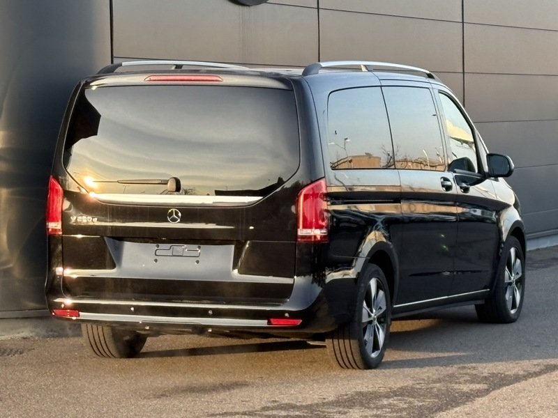 Mercedes-Benz V 220 Edition - Diesel - Automatic - 163 hp - 12.246 km