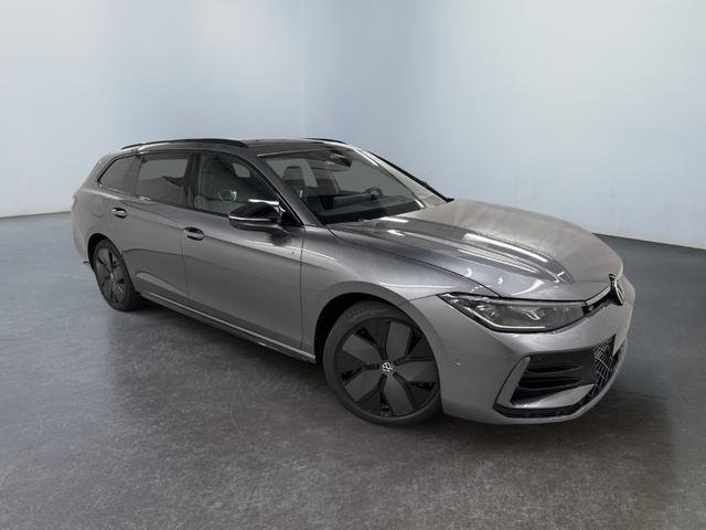 2025 Volkswagen Passat   AWD