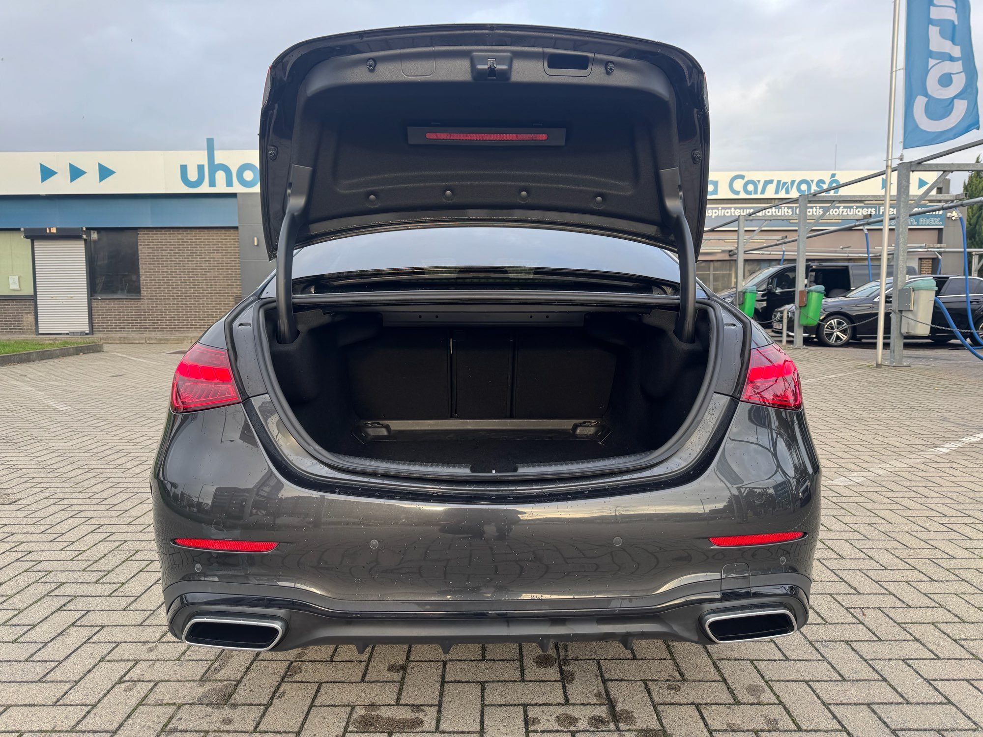 2022 Mercedes-Benz C   