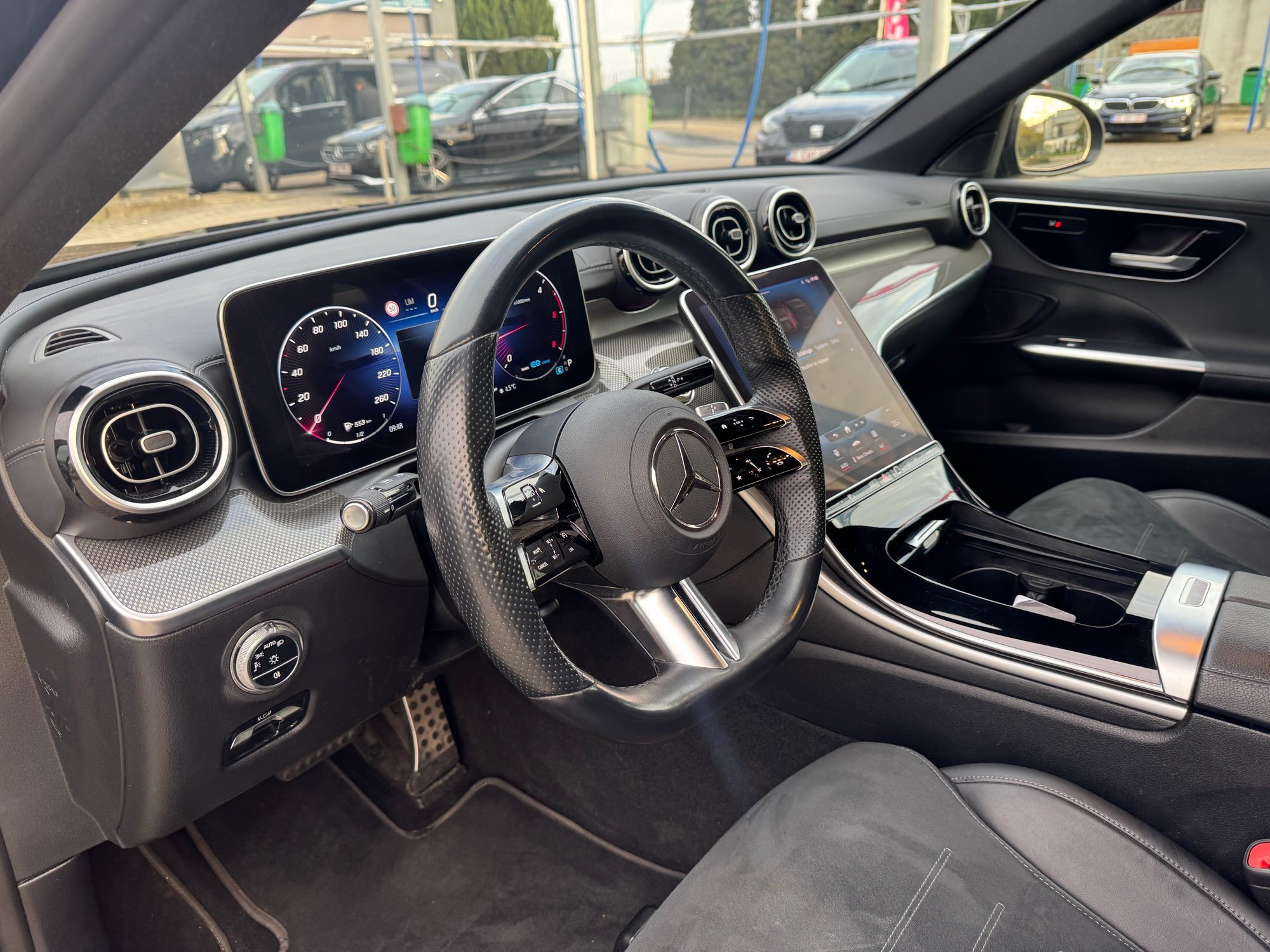 2022 Mercedes-Benz C   