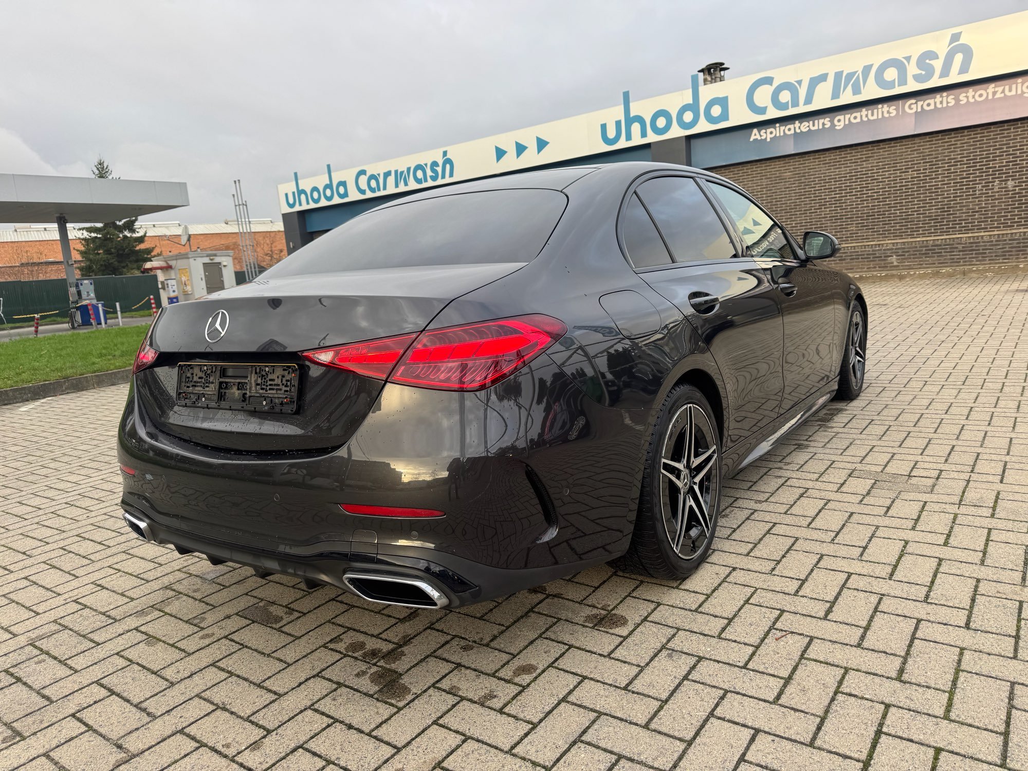 2022 Mercedes-Benz C   