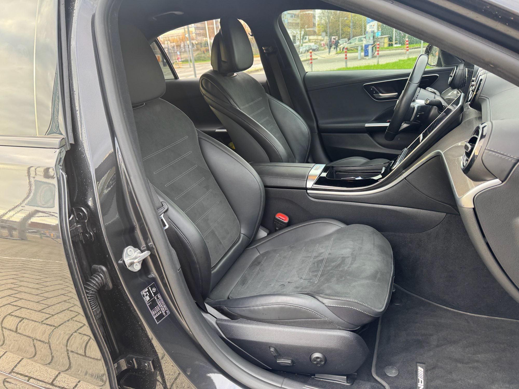 2022 Mercedes-Benz C   