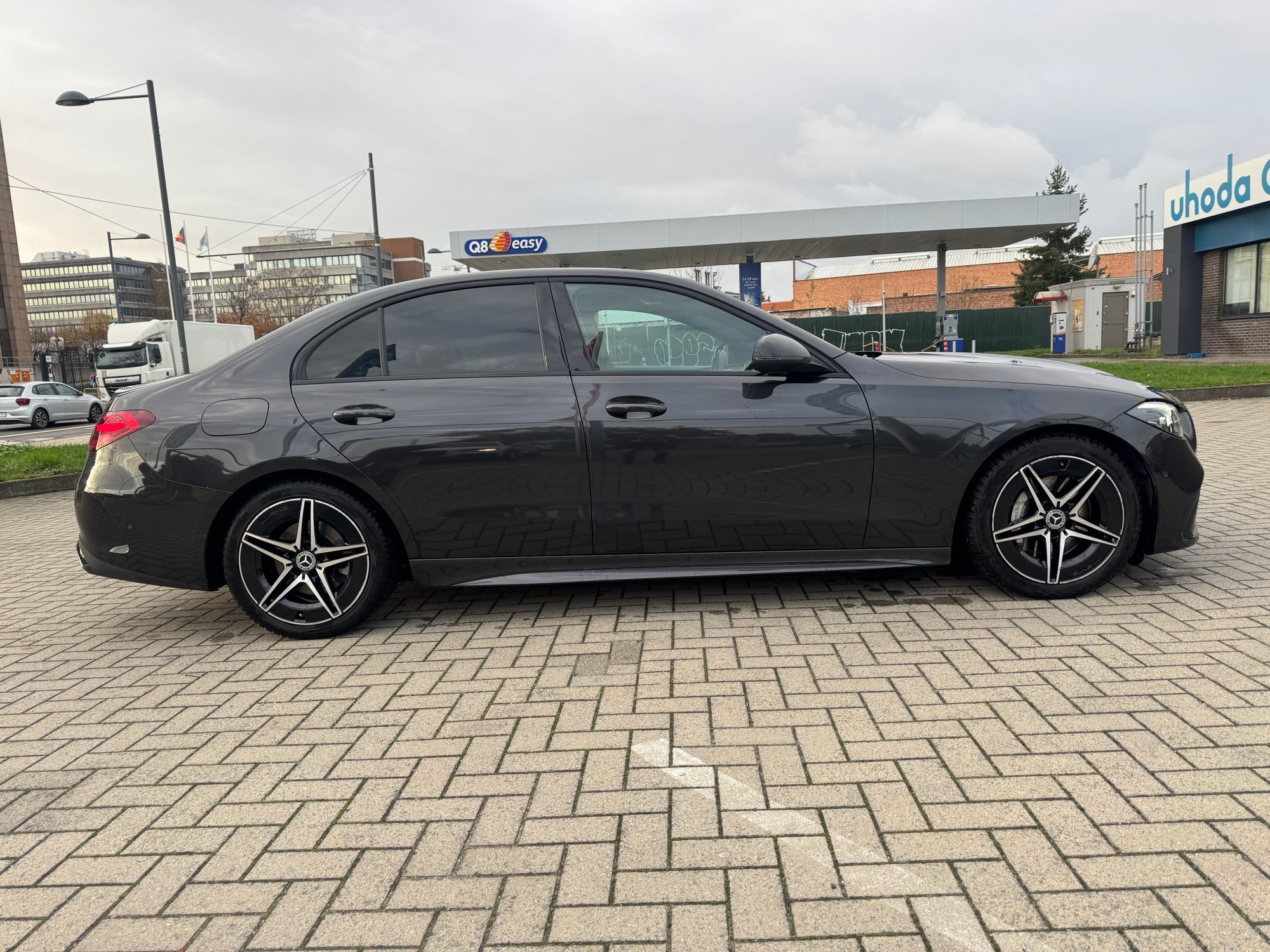 2022 Mercedes-Benz C   