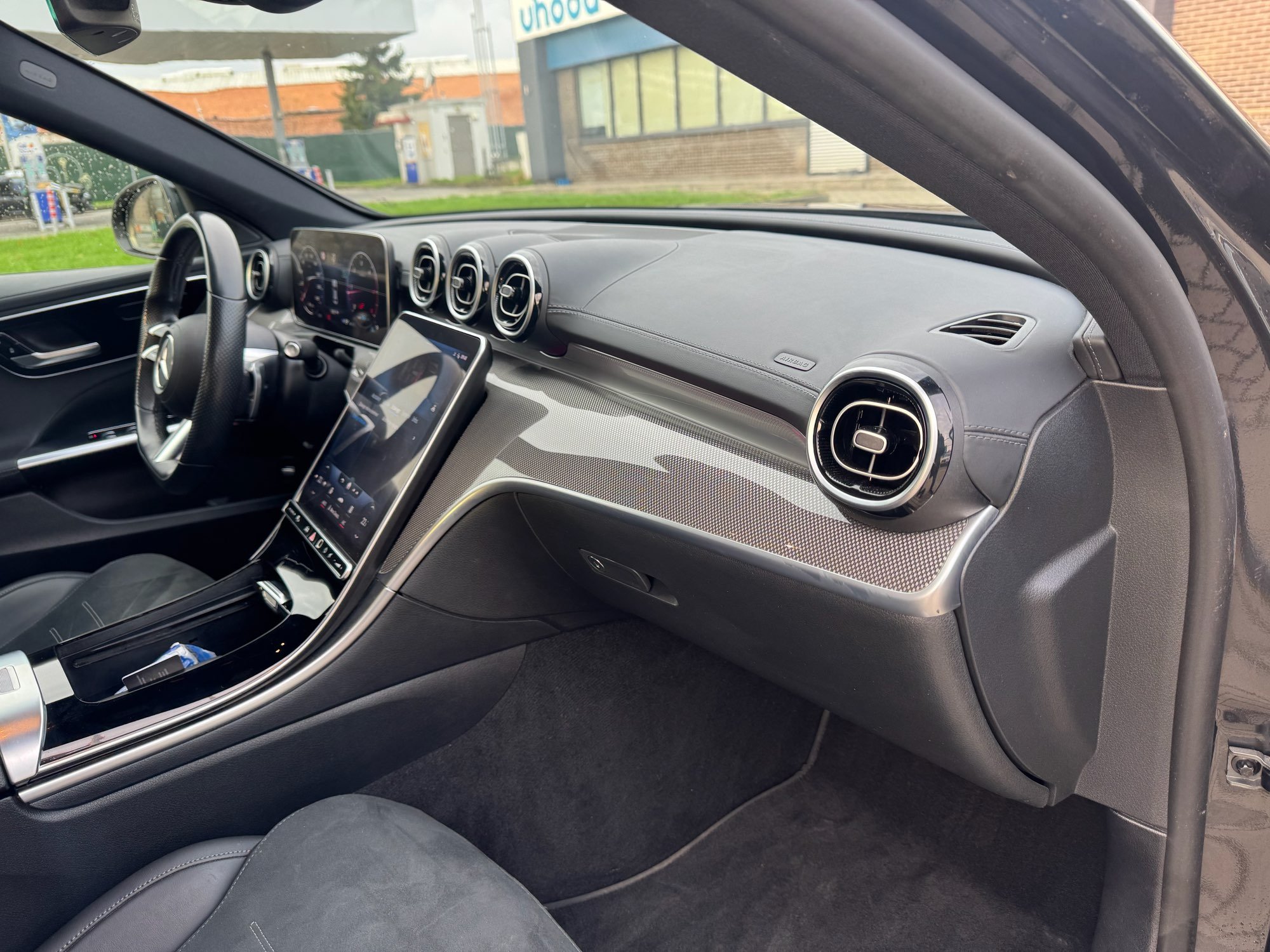 2022 Mercedes-Benz C   