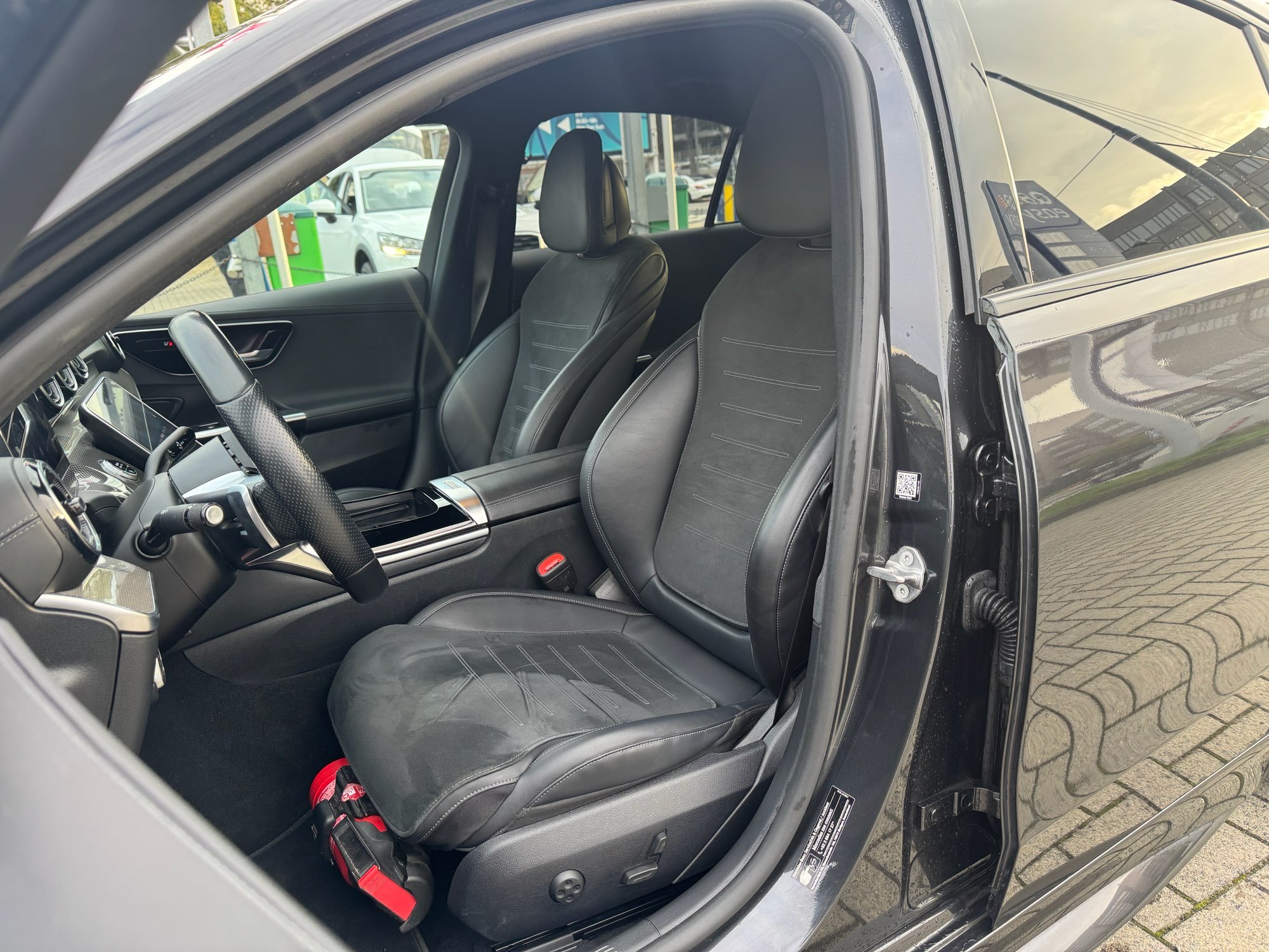 2022 Mercedes-Benz C   