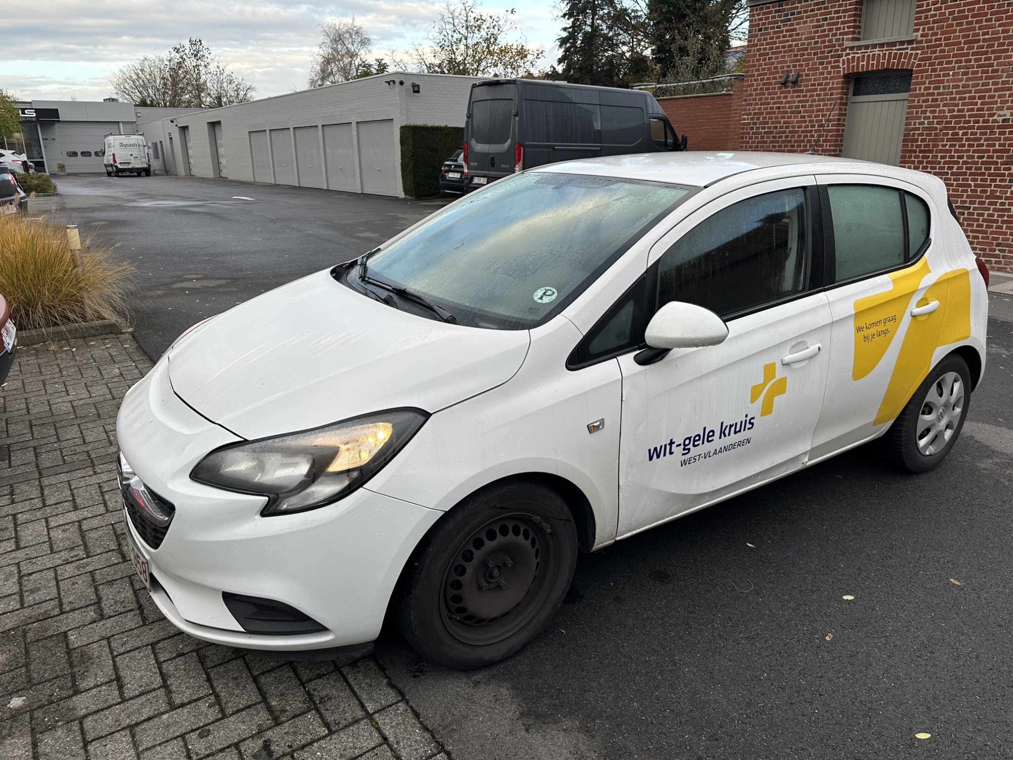 Opel Corsa 1.2i - Petrol - Manual - 69 hp - 122.914 km