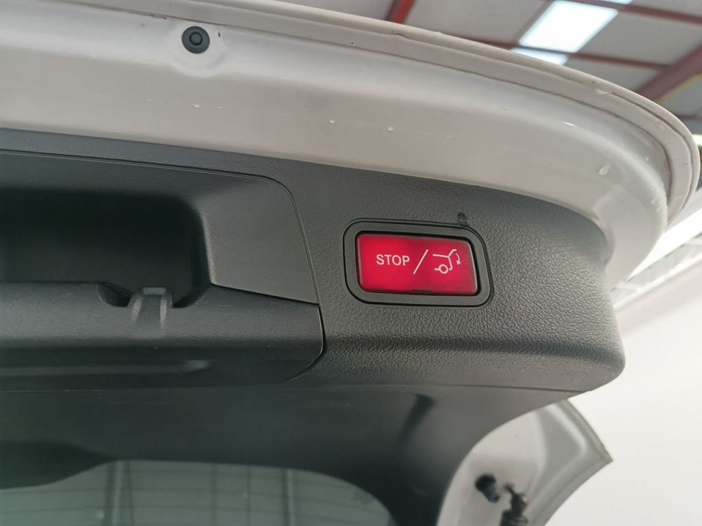 2020 Mercedes-Benz GLA   