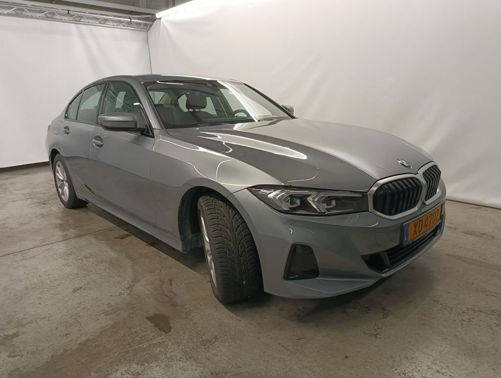 2022 BMW 3 Series   