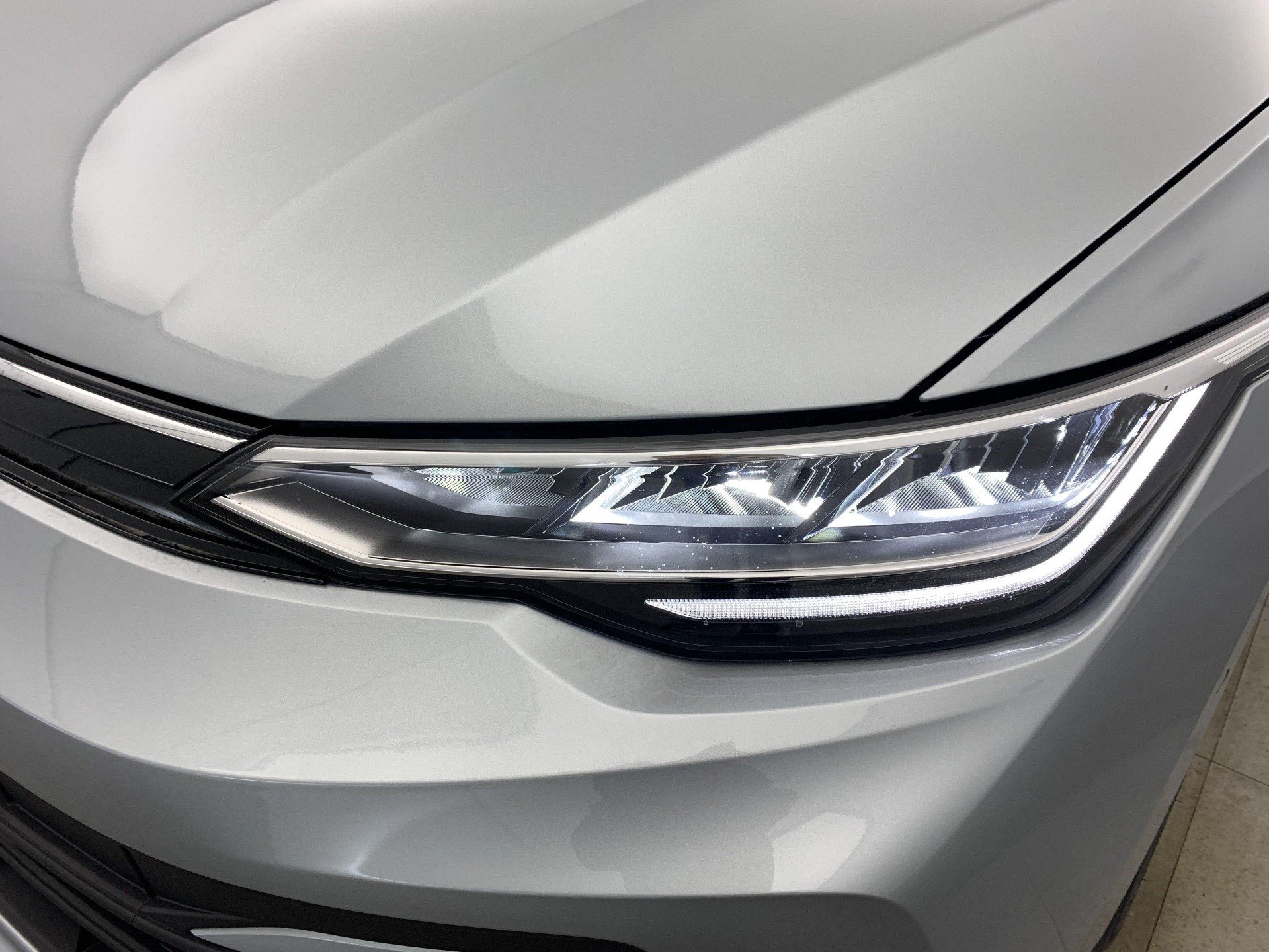 2025 Volkswagen Golf   