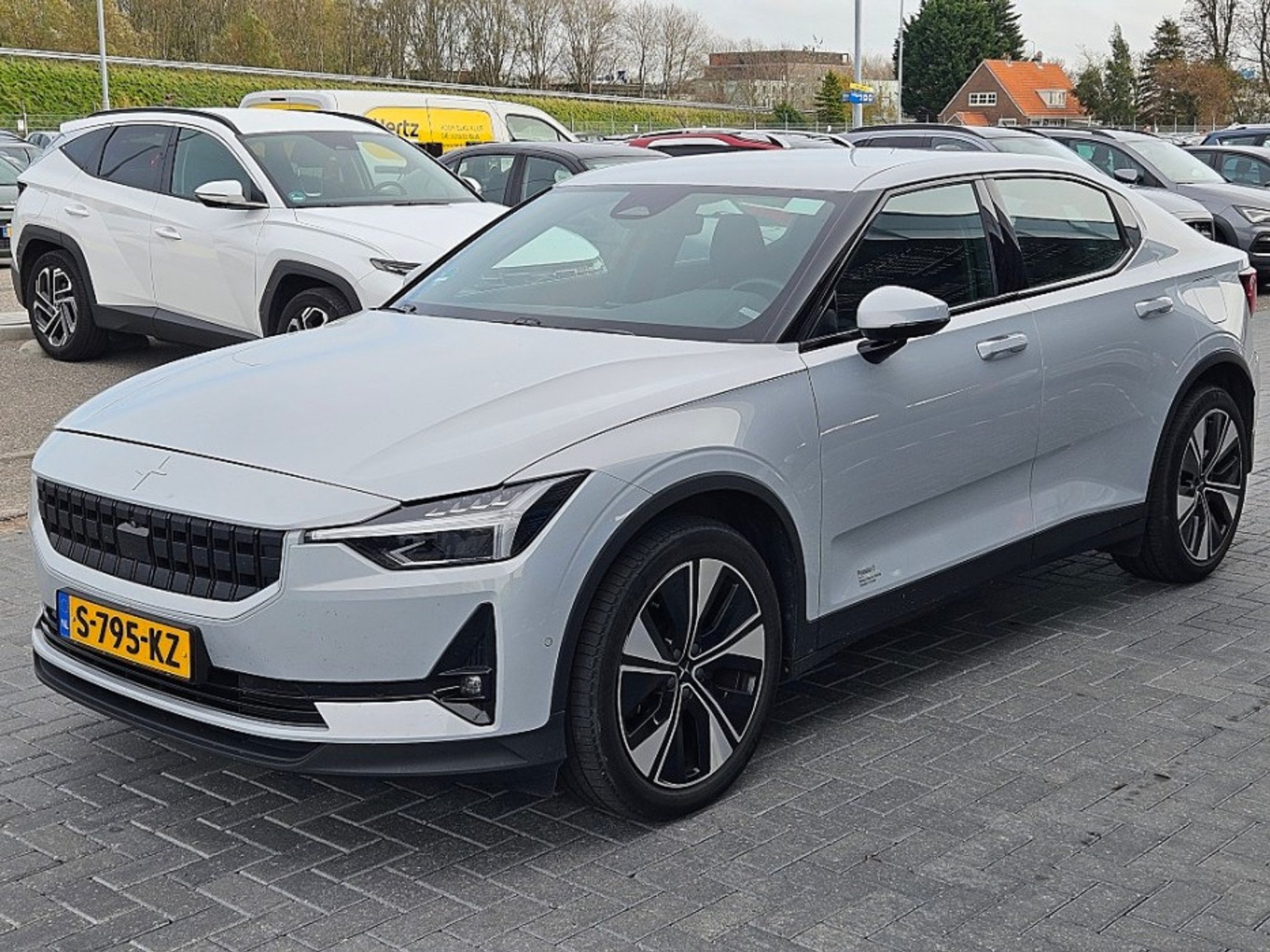 Polestar 2 Long Range 79 kWh - Electric - Automatic - 31 hp - 79.605 km
