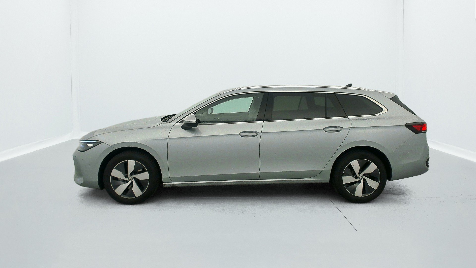 2024 Volkswagen Passat   