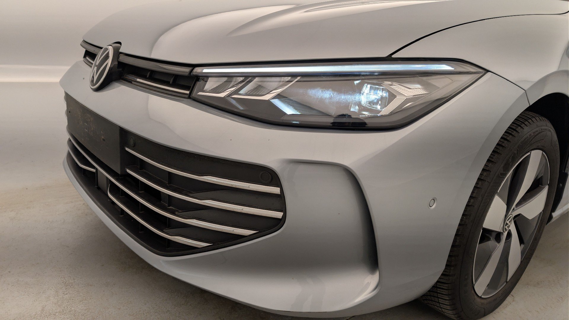 2024 Volkswagen Passat   