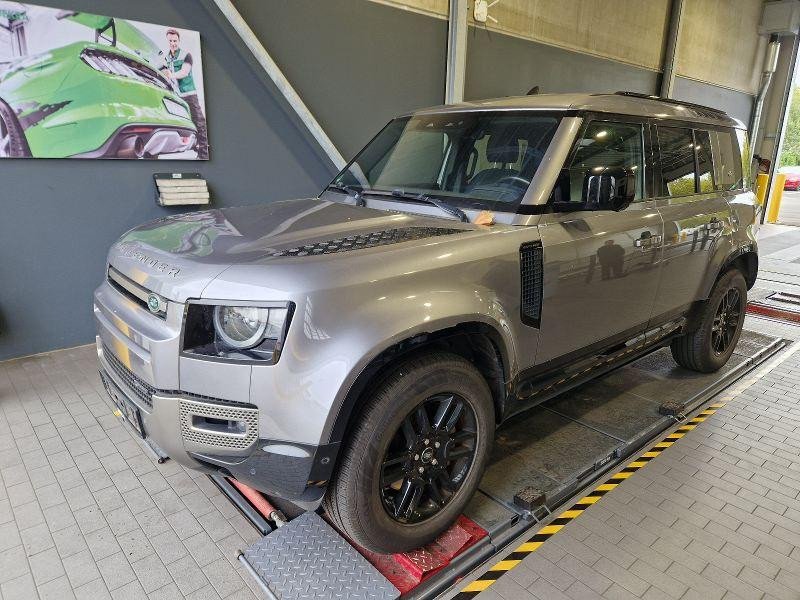 Land Rover Defender 110 D300 HSE - Diesel - Automatic - 301 hp - 57.054 km