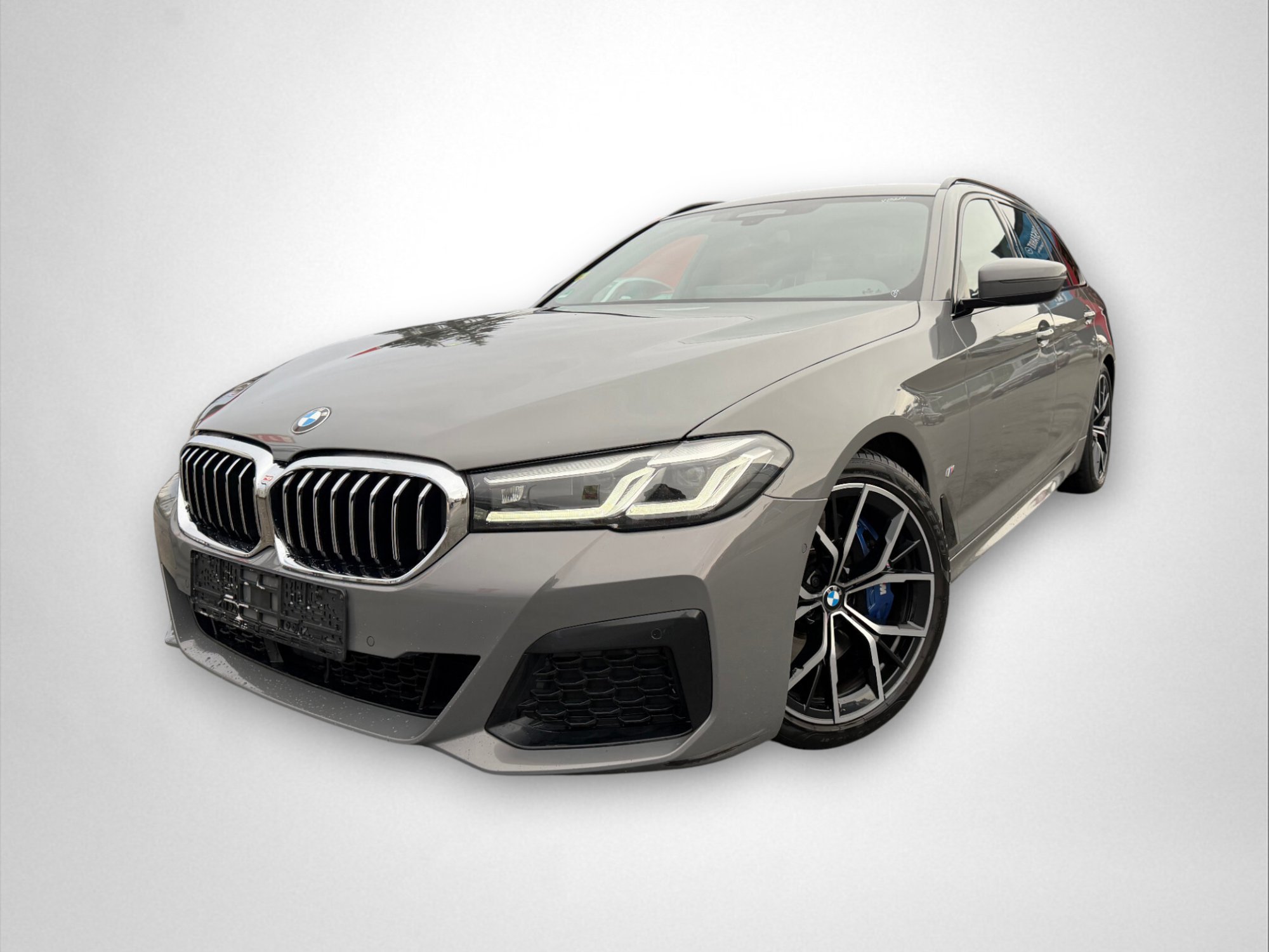 2022 BMW 5 Series   