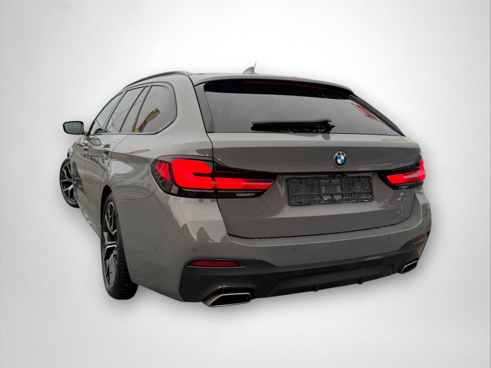 2022 BMW 5 Series   